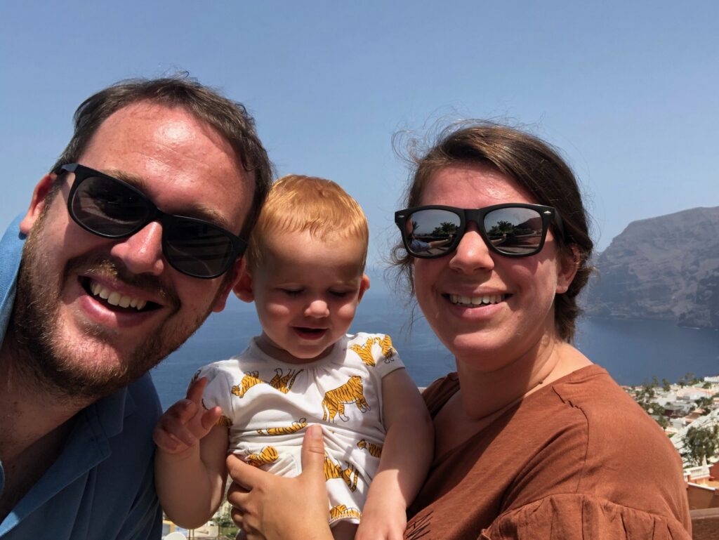 Barend en Astrid, de gezichten achter Tribe and Solo reizen, tijdens een avontuurlijke reis.